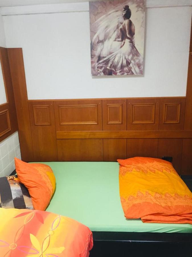 Gaestezimmer I Neo1 Staufenberg  Exteriör bild